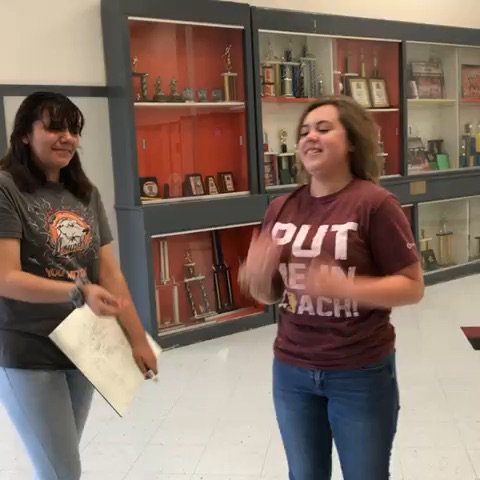 Shoes_on_Point2's tweet photo. Physics GooseChase!!! #gettingready #scienceSTAARreview #iamwfisd #youmatter @ggallenberger @AbbyTwining @Smacunningham https://t.co/G0zygtpF3J
