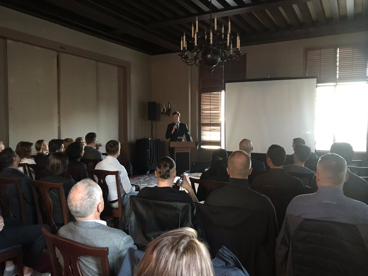 PuiSanTam's tweet photo. EIT Digital #SV welcomes @EM_gov_lv Minister for Economics of #Latvia @ralfsnemiro and #delegation of Latvian tech startups visiting #SF #SiliconValley. A great discussion: Latvia = #cultural #digital #physical connectivity @LIAALatvija @EIT_Digital https://t.co/qVo6N0qxTZ