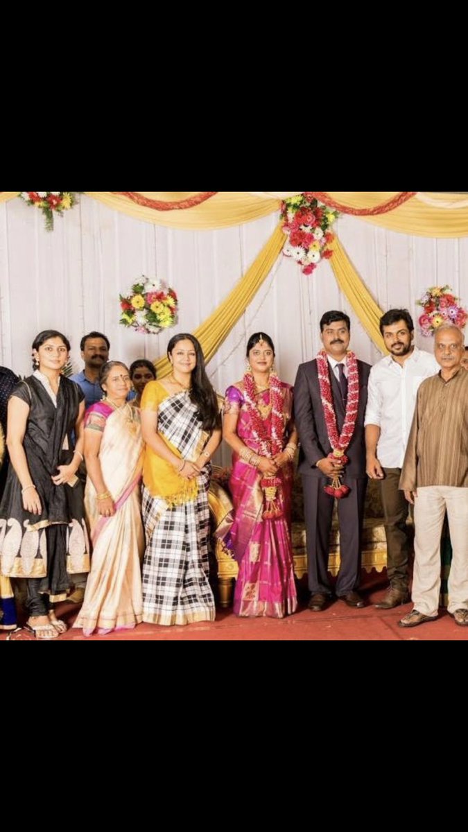 sarahhs99's tweet photo. @Suriya_offl and #Jyotika mam rare photos. #NGK #Kaappaan #JACKPOT @2D_ENTPVTLTD @sekartweets @rajsekarpandian @NishaCutee @SuriyaFansTeam @SuryaFansKL @suriyajo_fan https://t.co/jXJKDQ88Ha