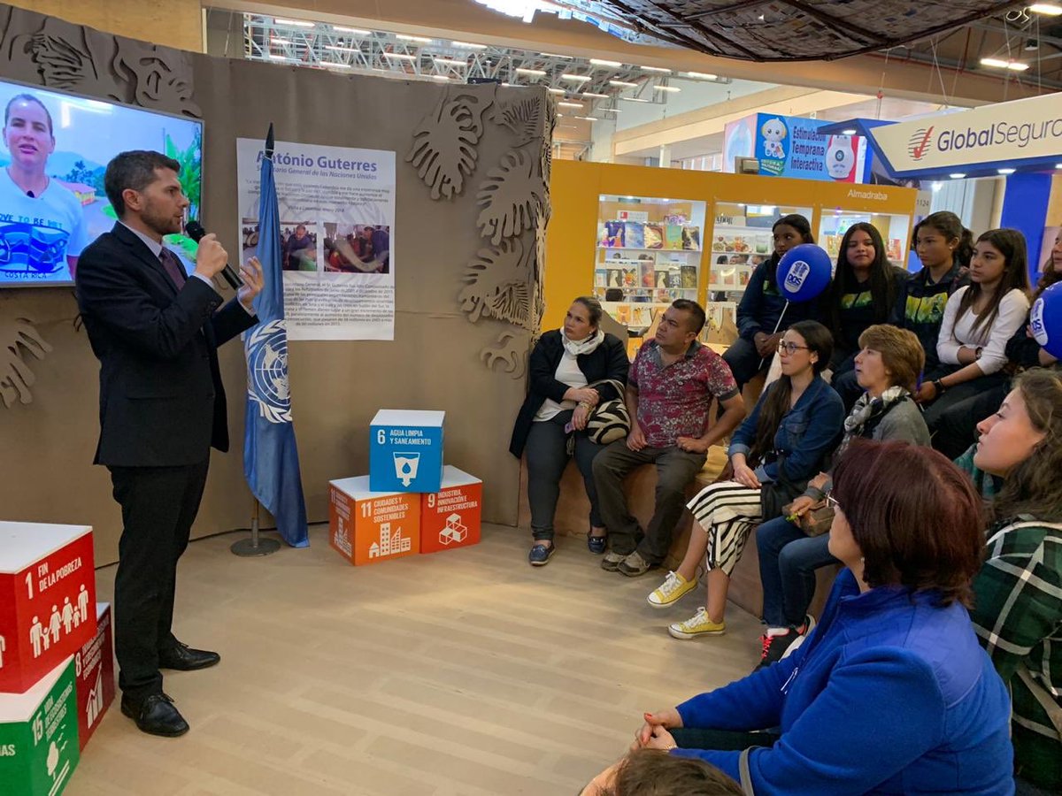 MisionONUCol's tweet photo. En el stand @onucolombia de la @filbo, Mauricio Artiñano habla sobre el mandato de la @MisionONUCol y como el turismo puede ser motor de la reincorporación, la reconciliación y la construcción de la Paz. #RaftingForPeace https://t.co/CntzcpPE2z