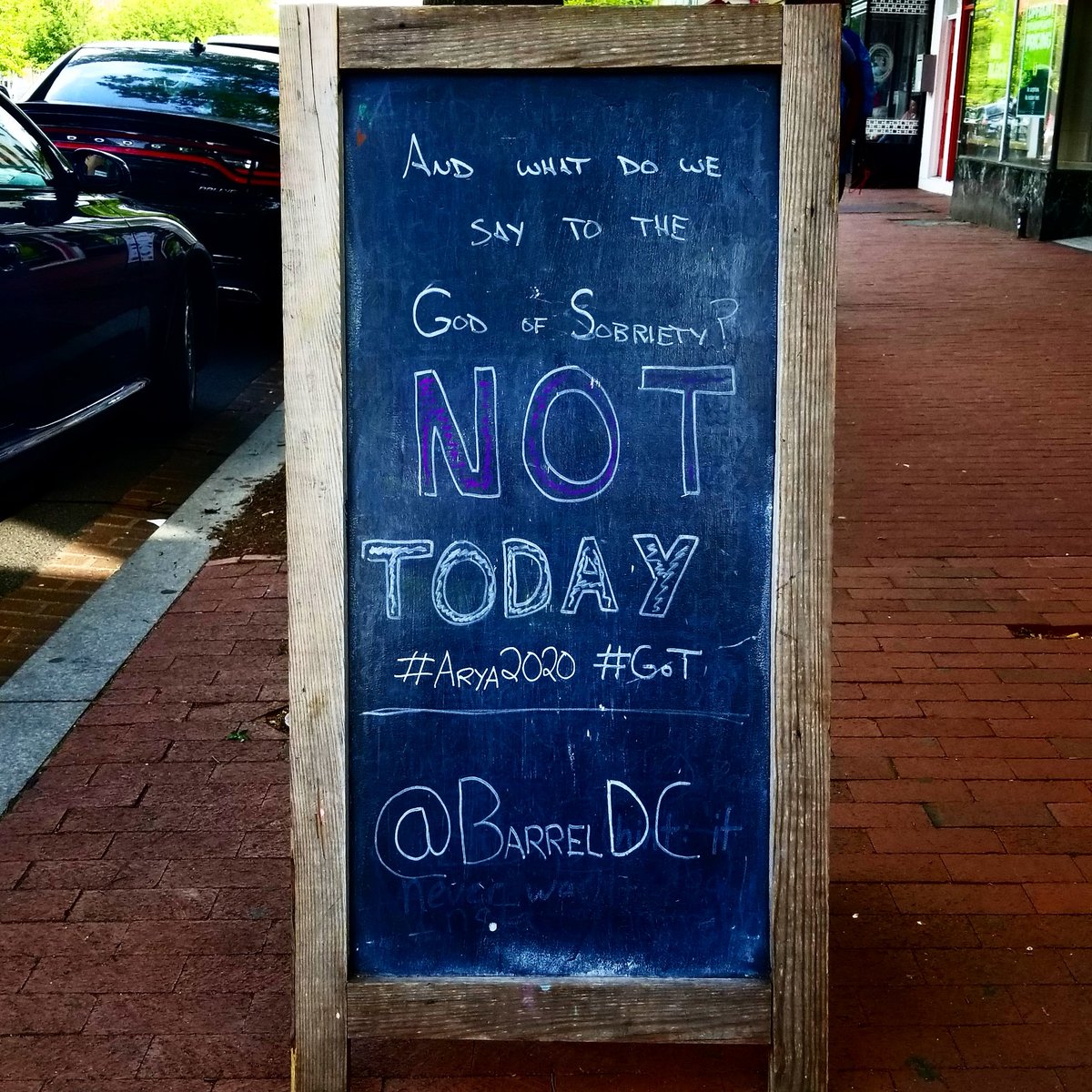 BarrelDC's tweet image. GOT 'em.
#BarrelSign
#NotToday
#TuesdayBoozeday
#Arya2020