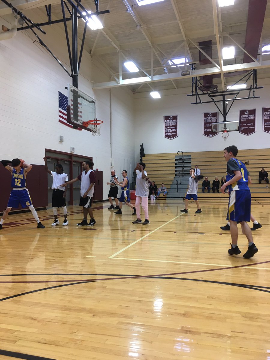 JCHS_StudentGov's tweet photo. Unified basketball starts the year with a scrimmage vs ME https://t.co/uhdZFFAoPv