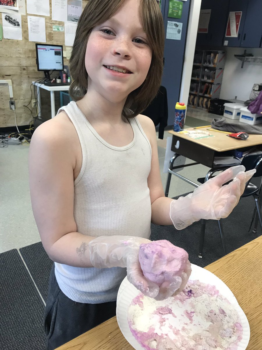 Post-PSSA play dough making!! <a href="/SASD_OakRidge/">Oak Ridge Elementary</a>