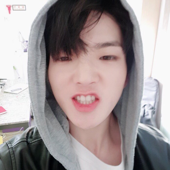w24_br's tweet photo. [#IG] 26.04.19 - Atualização do Howon no Instagram oficial do W24.

🔗https://t.co/HxLjaUpmmd https://t.co/EsLSIyHAHq