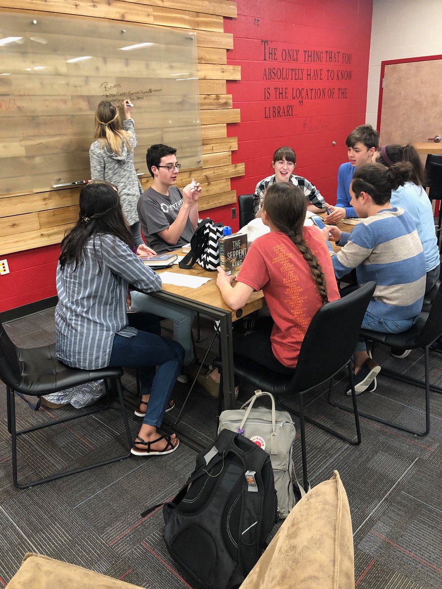 wcsFHSLibrarian's tweet photo. RHS Book Club students meeting to discuss #YAlit books, choose books for summer reading, and vote for VSBA books!  Plus there were brownies-love all the excitement for reading! #WCSLibs #taslchat https://t.co/AKm2eBiUEP