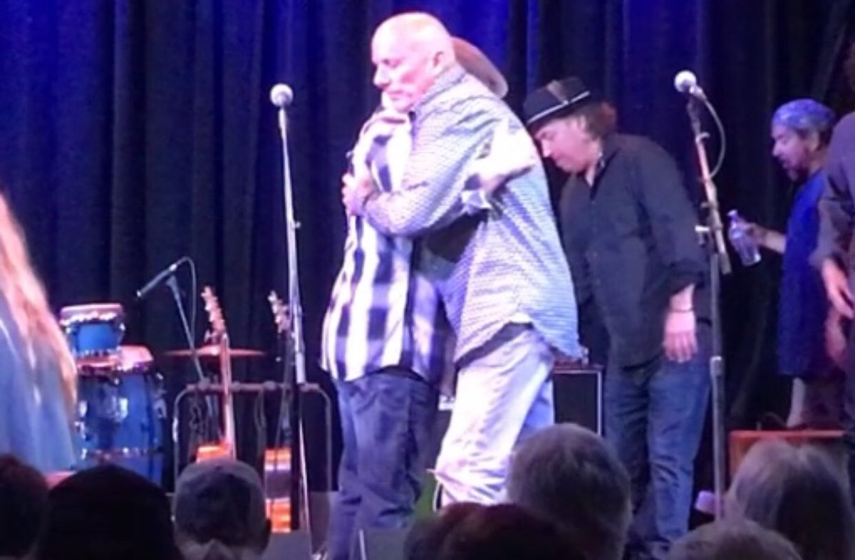 michaelannotti's tweet photo. Real friends share ... this was a few days after my Dad passed away ... helped me to play and sing a song for my Pops called #BoxCarRider thank you @TimFlannery2 for sharing your stage with me. I keep my circle small. #Love #Respect #LoveHarderProject #1FamilyConcert https://t.co/wR2c0rjttH