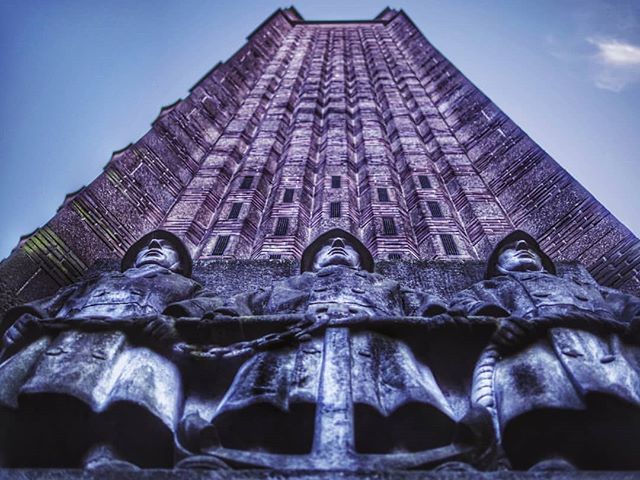 Jean_Tabor's tweet image. Guarding the Amsterdam City Archives.
Did you know, covering a shelf-length of about 50 kilometres, the Amsterdam City Archives is the largest municipal archive in the world.

#Amsterdamtravel #amsterdamtravelfun #creativecub #panasonicphotography #panas… bit.ly/2V3MReJ