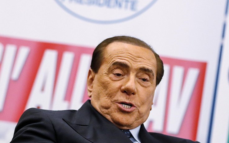 SkyTG24's tweet photo. Silvio #Berlusconi operato per occlusione intestinale. "Ora sta bene" https://t.co/yLGYKxIved https://t.co/VSLs8kA9SM