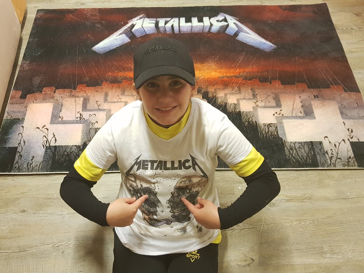 #metinlisbon 

Tomorrow with me at the Golden Circle!! Hope to get her to the front