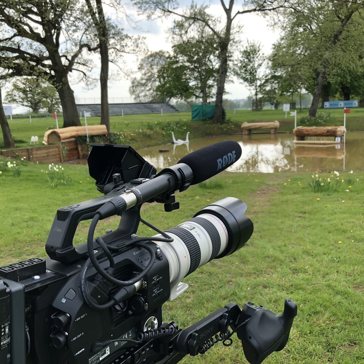 LeeCamOp's tweet photo. Great 1st day filming @bhorsetrials interesting angles on the XC course π₯π΄#eventinglife #mmbht #badmintonhorsetrials #eventing #eventriders #crosscountryjumping #3dayeventing #equestrian #equestrianfilming #Fs7 #canonglass https://t.co/bs9pGvfxNx