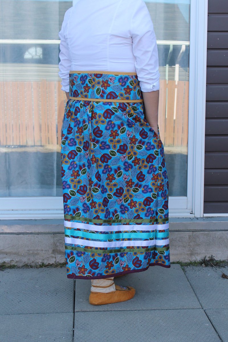 DonnaGull's tweet photo. 2 matching sets... ribbon skirt with belt... check out my page on Facebook called Cree style by De LORES... they are both still available https://t.co/1UOfvgCnBk