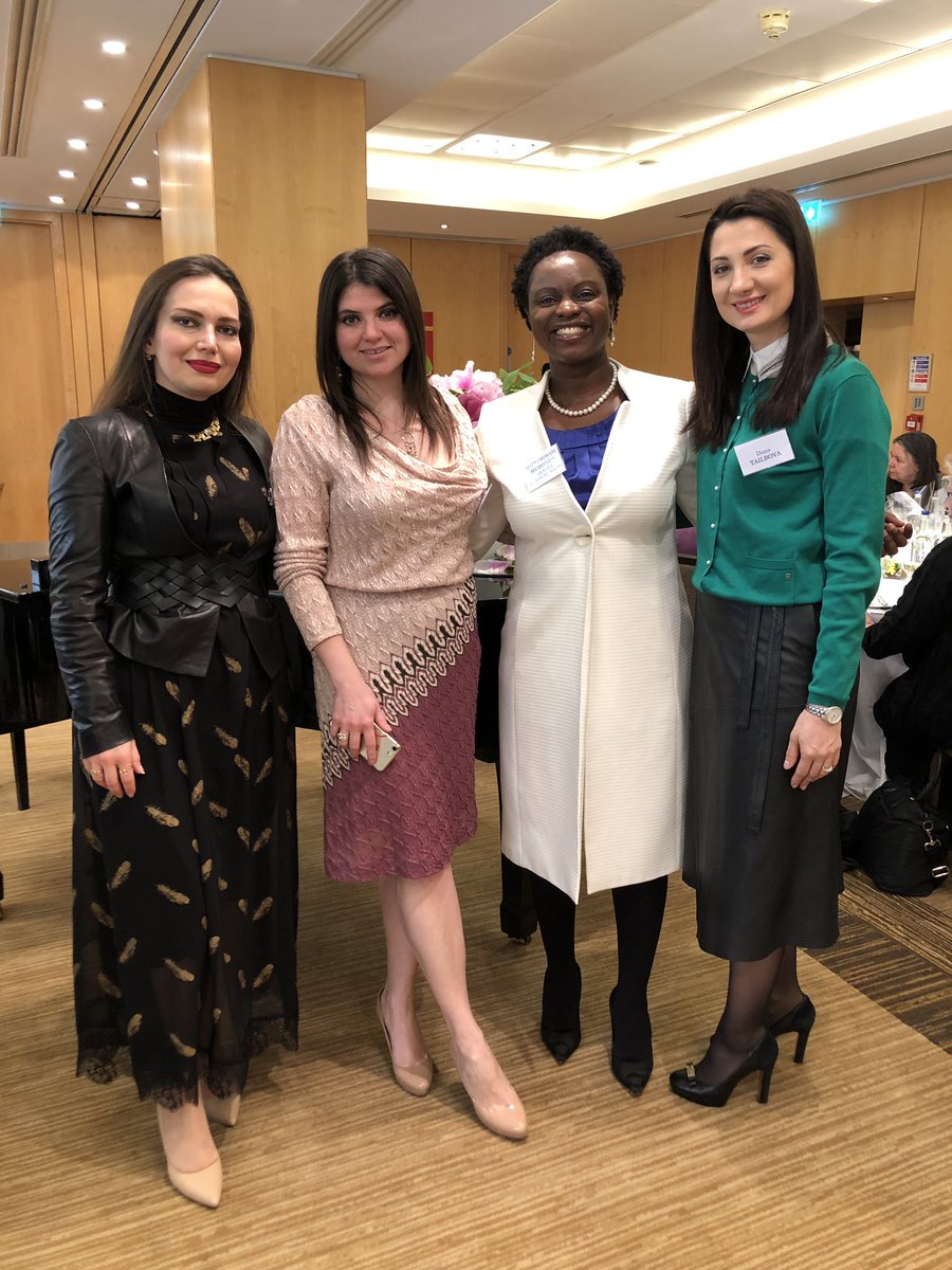 MerryChokani's tweet photo. Wonderful @FIWAL_Women #SpringLuncheon @JumeirahCT with guest speaker Ruth Waterman, talk titled “Making Music, Building Bridges.”
“Music is a bridge to the world, a bridge to innermost self...music goes anywhere, it touches raw emotions even in war torn places.” https://t.co/jtjz0V8m5x