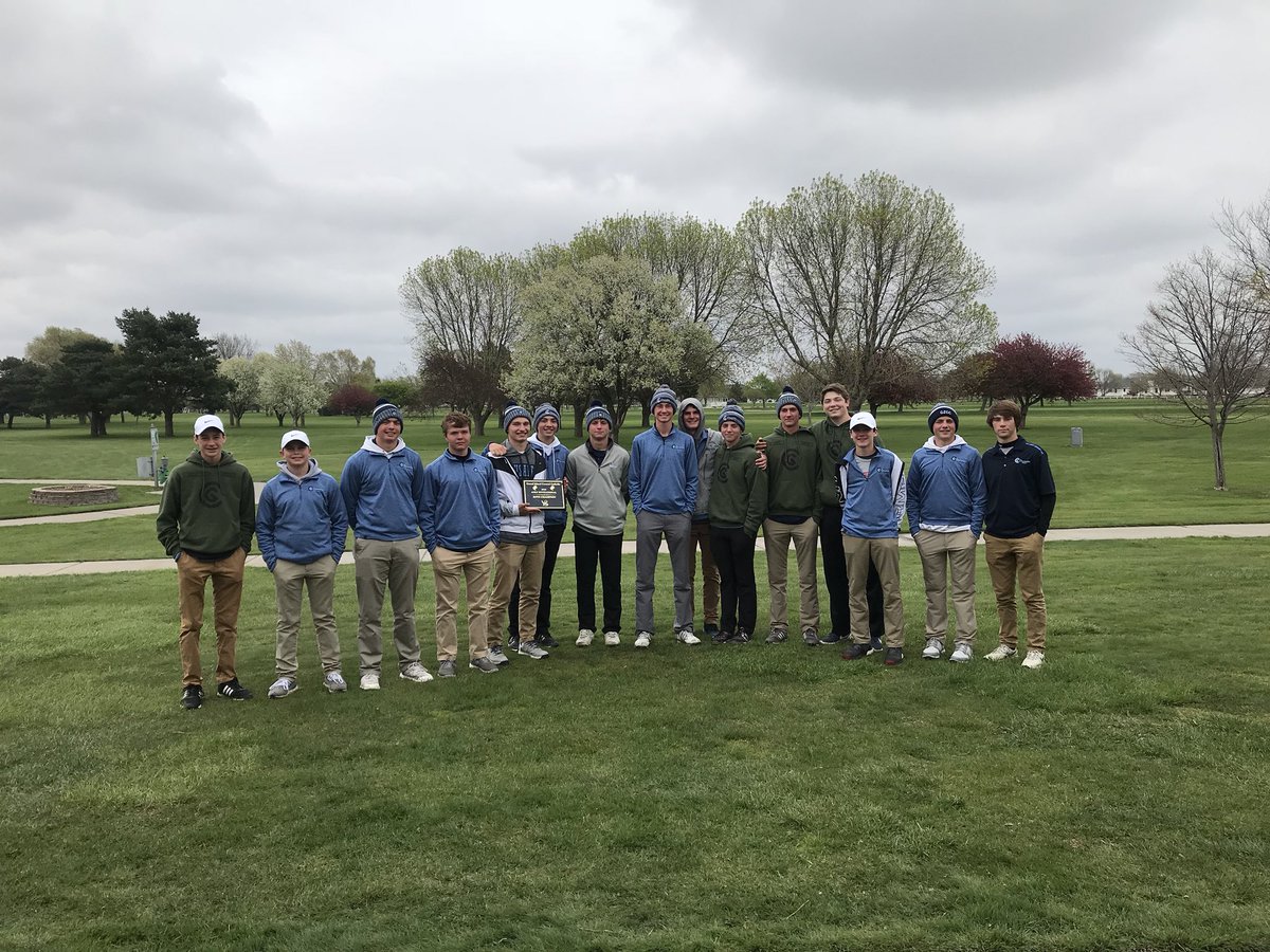 Crusaders takes top honors at their invite.   @Efox391 fires 🔥 a 70 to take top medalist!!  <a href="/GoeringJack/">jack goering jr.</a> 4th with a 74. Great day by all GICC golfers!!  #notstoppingus