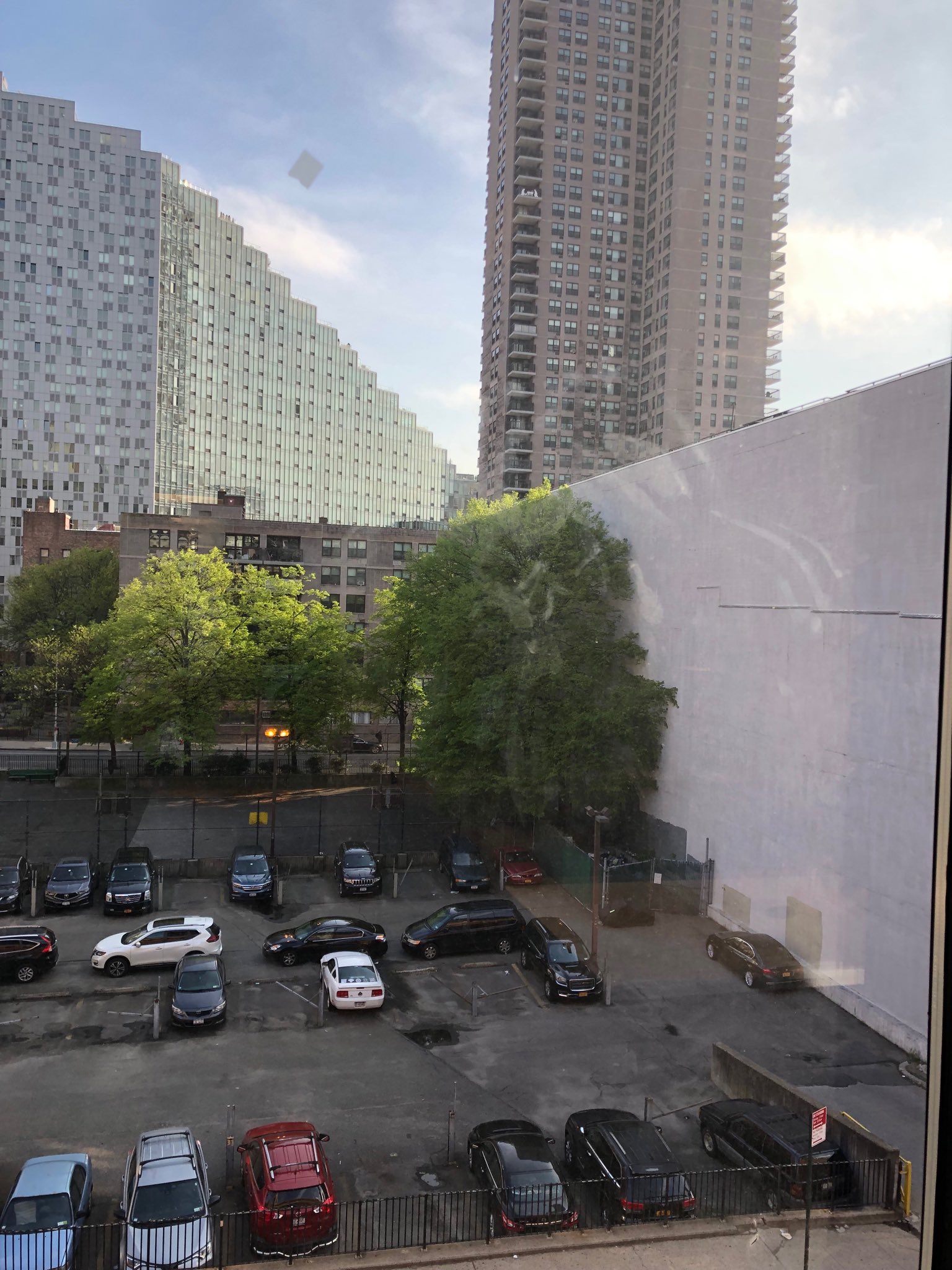 Lonnie Quinn on Twitter "557pm. The view looking outside one of our