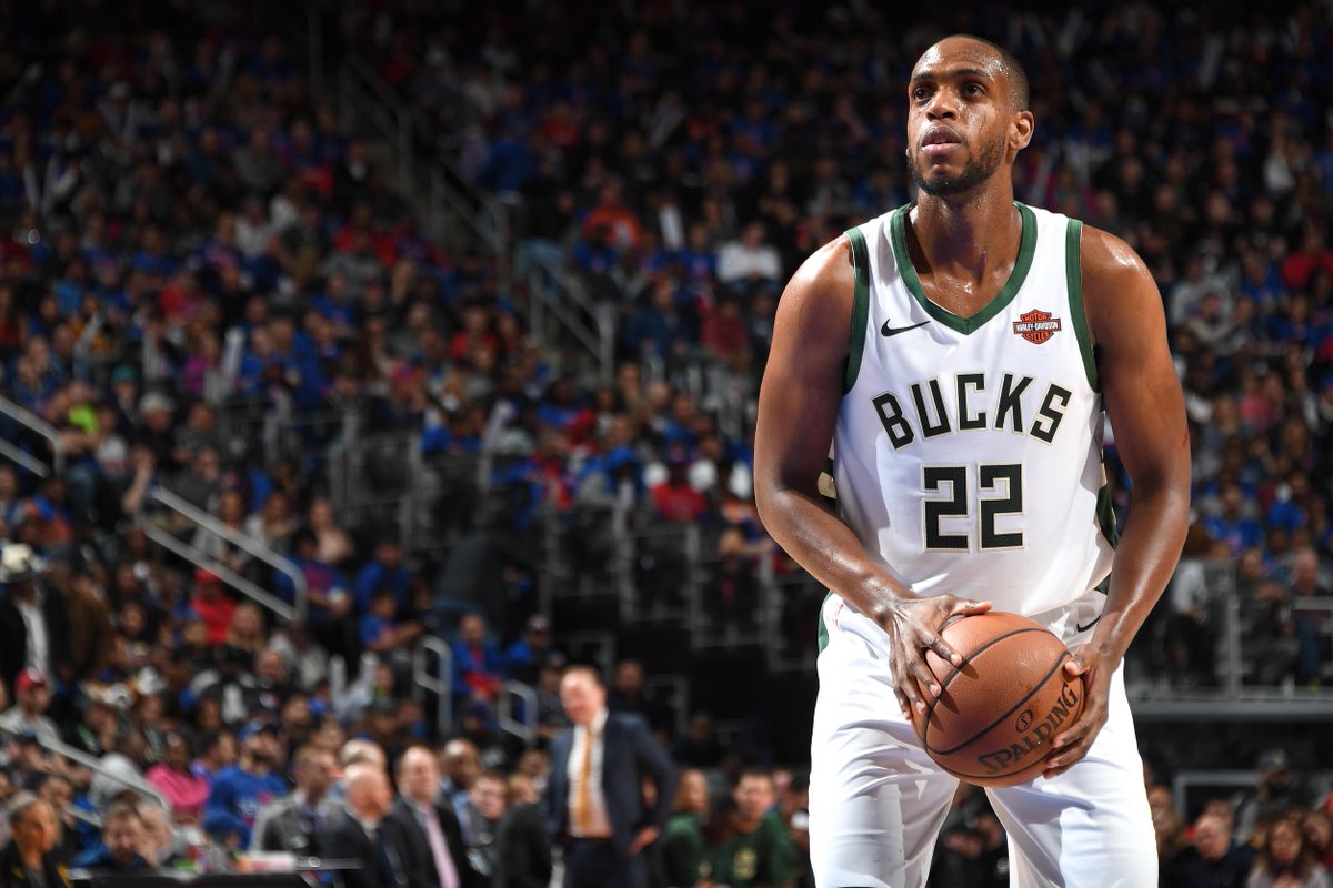 BleacherReport's tweet image. Mavericks intend to go after Kemba Walker and Khris Middleton in free agency, per @TheSteinLine