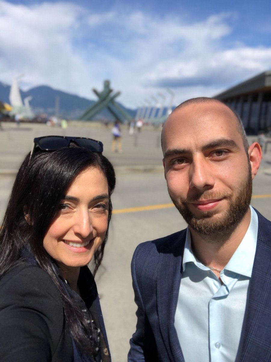 VIMC welcomes Varamar Group &amp; Andrey Bondarenko, Managing Director of the newly established #Vancouver office - for more info: buff.ly/2V3SoC1
<a href="/invest_canada/">Invest in Canada</a> <a href="/BCTradeInvest/">BC Trade+Investment</a> @VanEconomic <a href="/bcshipping/">BC Shipping News</a>