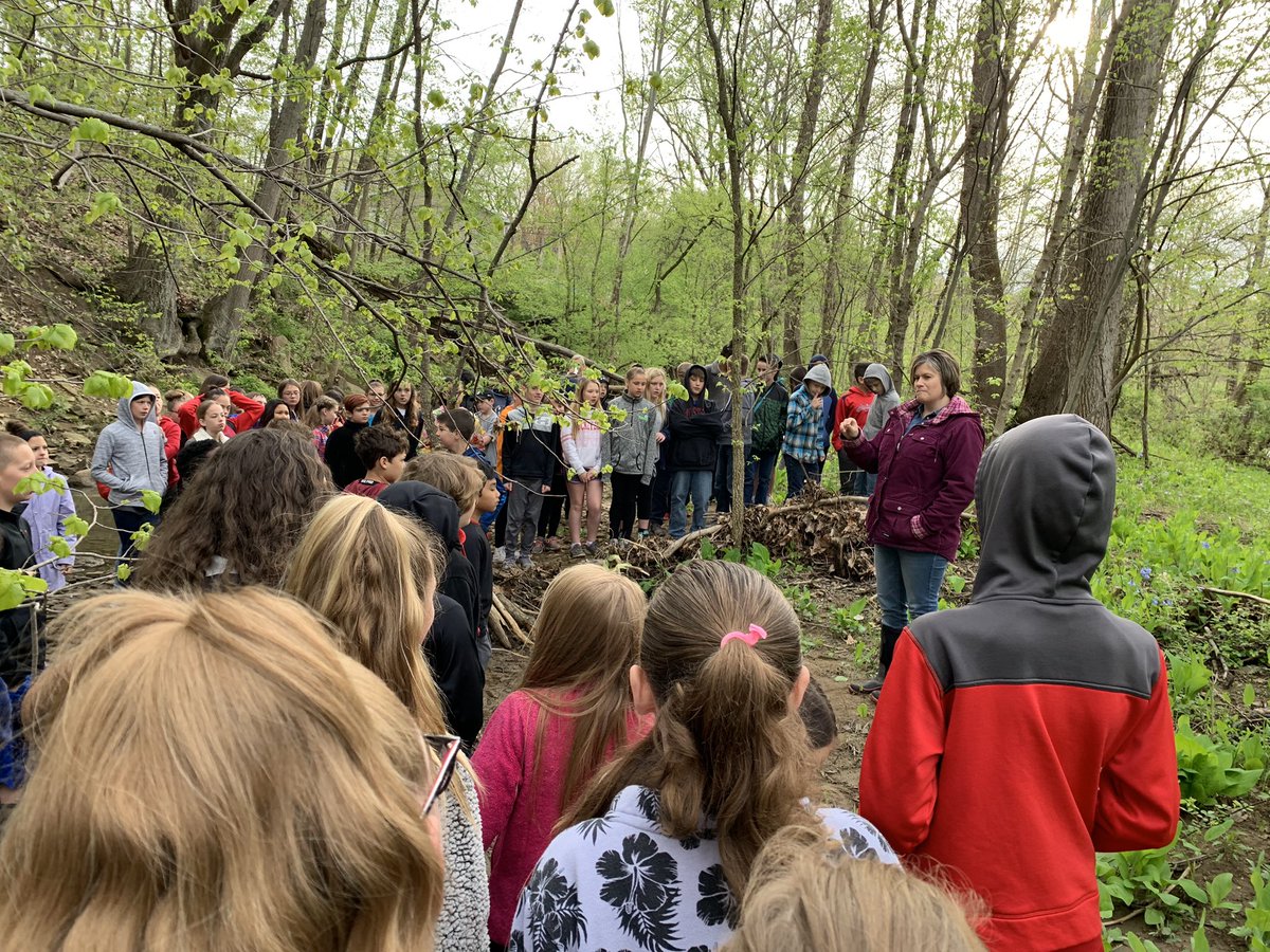 katie_graven's tweet image. TIDE Day 1: community support with BWI creek visit &amp;amp; Delaware water conservation, library trip, &amp;amp; guest readers! #bwisoh #inspireandguide