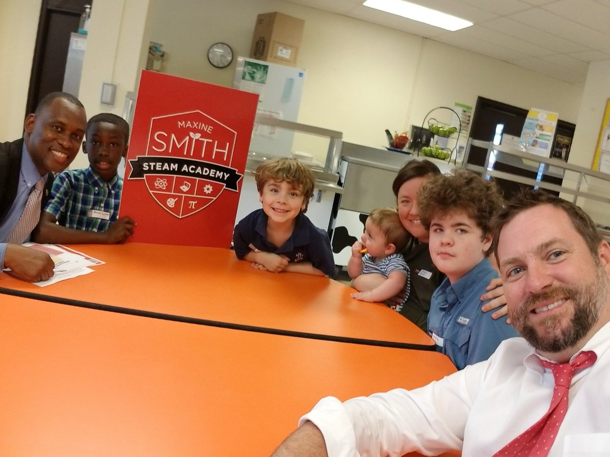 STEAMemphis's tweet photo. Welcome new Families! #KnightsCARE it was a great student interview orientation day! https://t.co/FiF79DxuZS