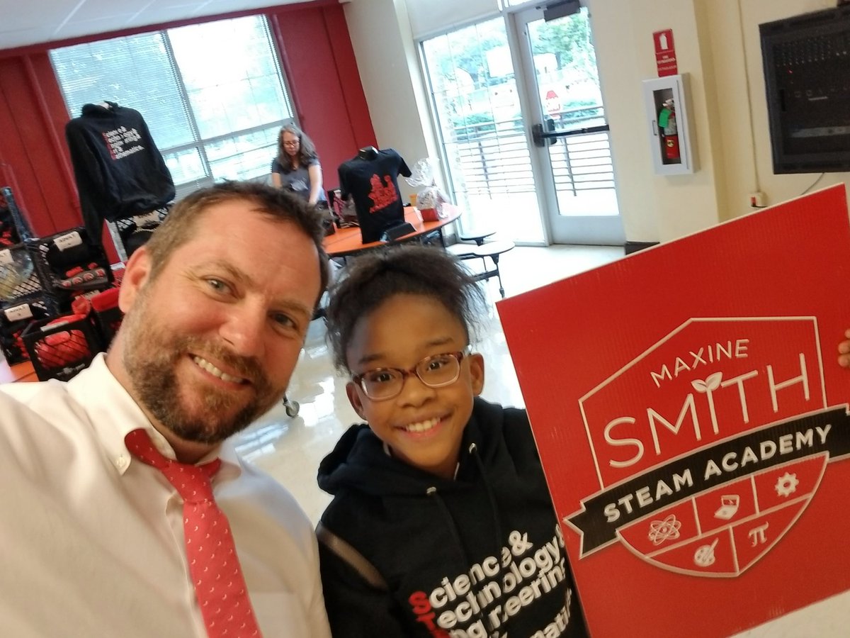STEAMemphis's tweet photo. Welcome new Families! #KnightsCARE it was a great student interview orientation day! https://t.co/FiF79DxuZS