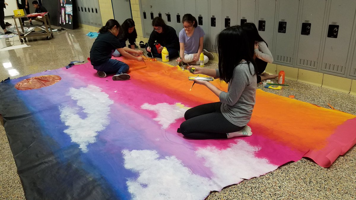 DullesNAHS's tweet photo. 3 days left until the art show! NAHS members are doing an incredible job preparing!
@LoLo_Litteaur https://t.co/8yWH1So1CI