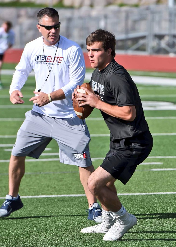 qbelite's tweet photo. 2018 1A Utah State MVP @bryson_barnes10 is one of Utah's best high school Quarterbacks and as hard a working kid as there is in the state.  #becomeELITE #Milford https://t.co/e09R6ys50j