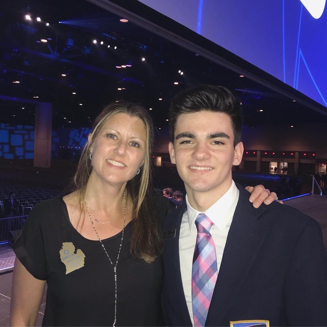 CounselorCMC's tweet photo. Words cannot convey how truly proud I am of this kid! @decavpnick - you’ve come so far and done so much...I know it’s been a great DECA journey and I’m so thankful I got to be a part of it! #decaicdc 💙🔷💙 https://t.co/JhTKK09MaV