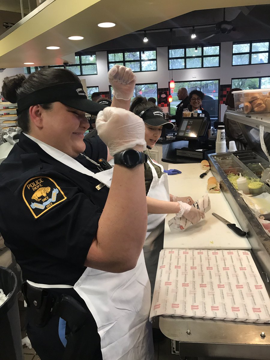 OPDKelsey's tweet photo. We're taking over the line! Stop by #PopwithaCop at @jimmyjohns and see what Officer Alcรกntara and Officer King can do! We are here until 7:00 p.m. #OPD https://t.co/5DCWF0taOu