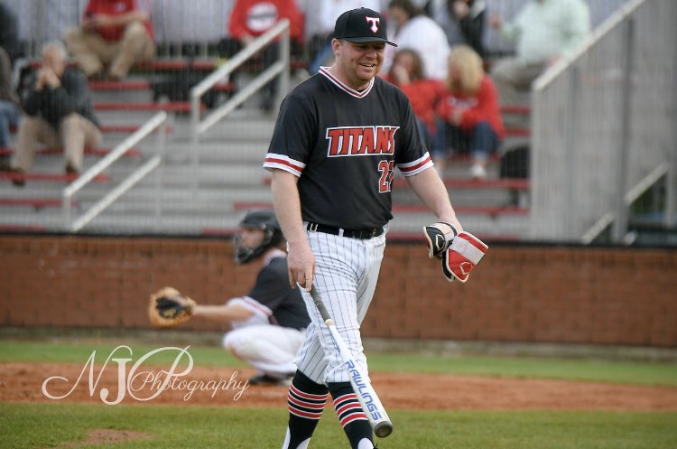 NOHS_Baseball's tweet photo. Happy Birthday to Coach Eric Bounds!!! EB is one of the true workhorses of our baseball program. 

Thank you for all that you do for our players &amp; hope you have had a Happy B-Day!! 🎁🎉 https://t.co/dRFnocZFu2
