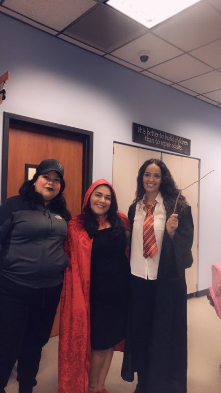 ajbushelem's tweet photo. Book Character Day!! #harrypotter #littleredridinghood #msnelson #fancynancy https://t.co/zg8xJbri6L