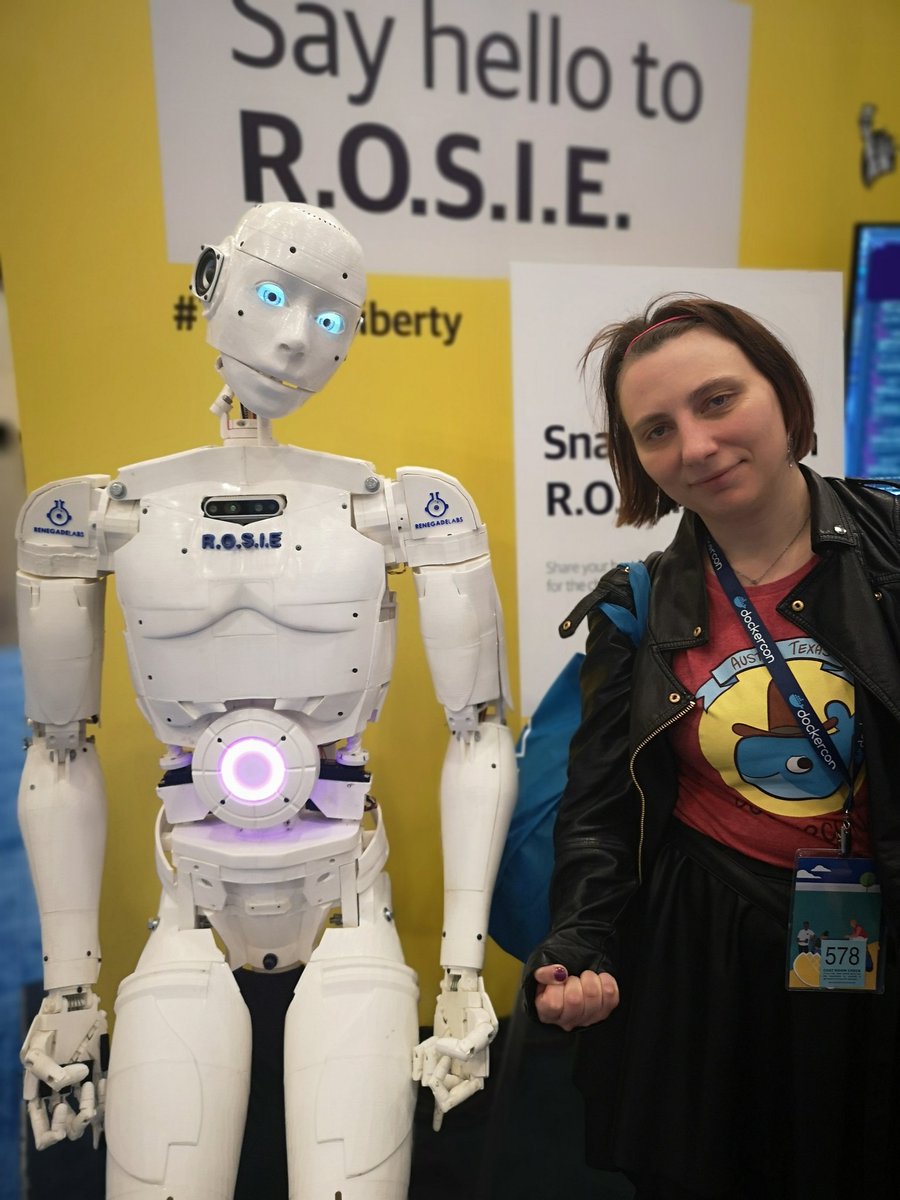 rav121rav's tweet image. Playing rock, paper and scissor with Rosie !!! @DockerCon #DockerCon #DockerCon2019 #TechAtLiberty