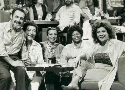 Rio Antigo On Twitter Vou Festejar Beth Carvalho Dida Jorge Aragao E Neoci Dias Rede Globo 1978