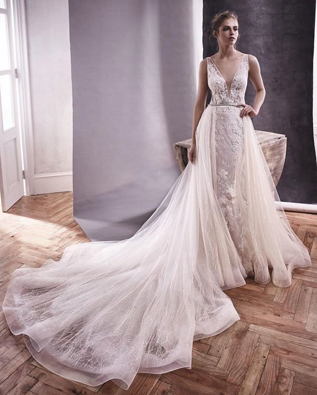TheWhiteGown's tweet photo. Want 2 looks for your big day? Look no further! #NURITgown will be in stores for our #Enzoani Trunk Show May 10-12! Reserve your spot now online or by calling 212-922-9310 #bridalstyle #bridegoals #bridalinspo #lacetrain #traingoals #dressgoals #glambrid… https://t.co/0RgUU8BE9F https://t.co/Mhf57sXDT8