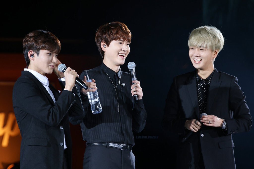 shfly6664's tweet photo. #WaitingForKyuhyun D6๐ง
#WaitingForKRY๐ถ
#Yesung #Kyuhyun #Ryeowook
#SuperJunior_KRY #๋ค์๋ง๋๋๋
#PromiseYou #JoinHands @shfly3424
๐ฌ๐ฉ๐ฆ๐ช๐ฐ๐ซโฆ ใ https://t.co/cIblhtPWel