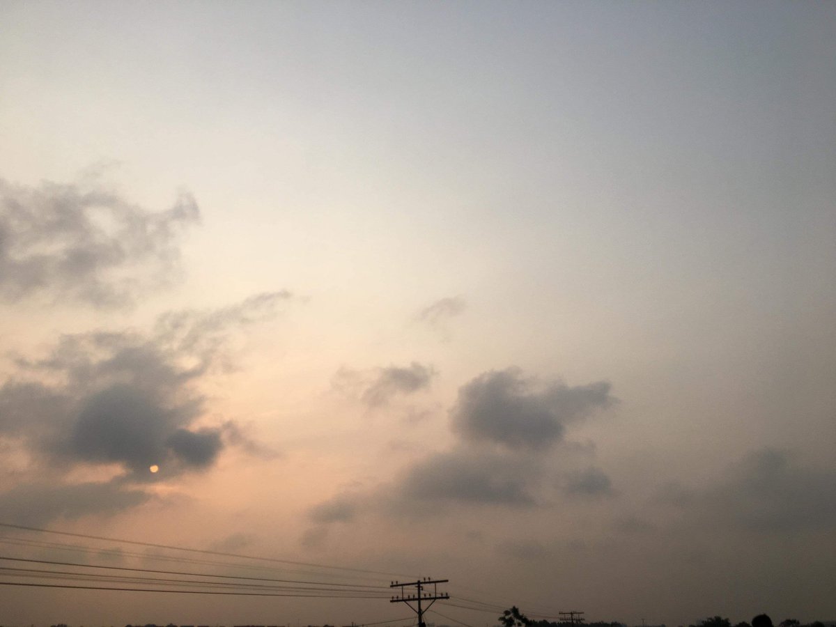 HiCt13's tweet photo. ^^ Vietnam has many beautiful places =)) https://t.co/thHlbiJ5lj
