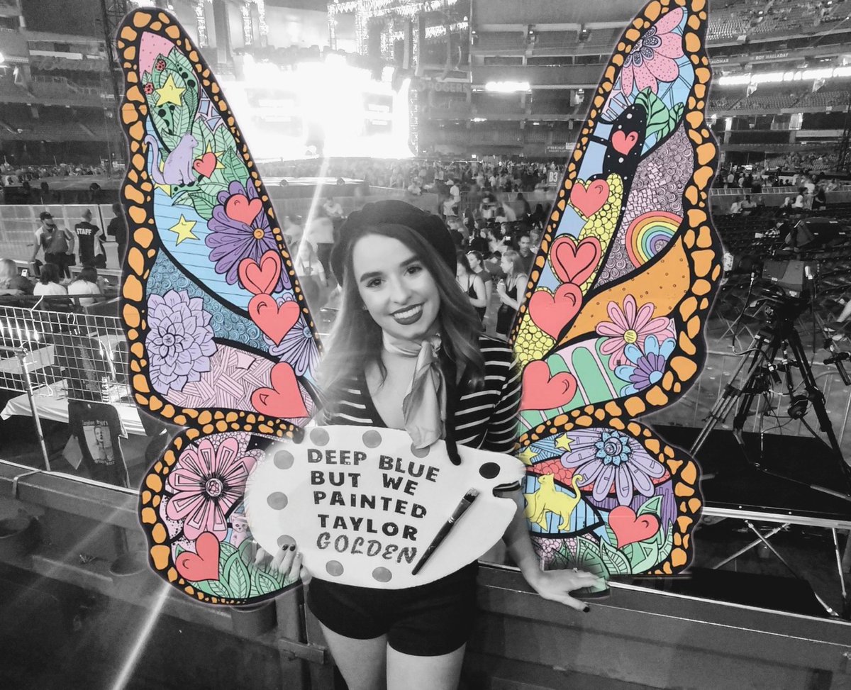 megggswift13's tweet image. When swifties who don&apos;t live in Nashville get creative 🦋💗 ladies and gents comment with all your wings! @taylorswift13 I LOVE YOU!!! @taylornation13 #TaylorSwiftIsBack #MEmural