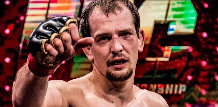 Beng Egli Scores Dramatic Come Form Behind Victory to Defend FFC Title - is.gd/Y0XbYm