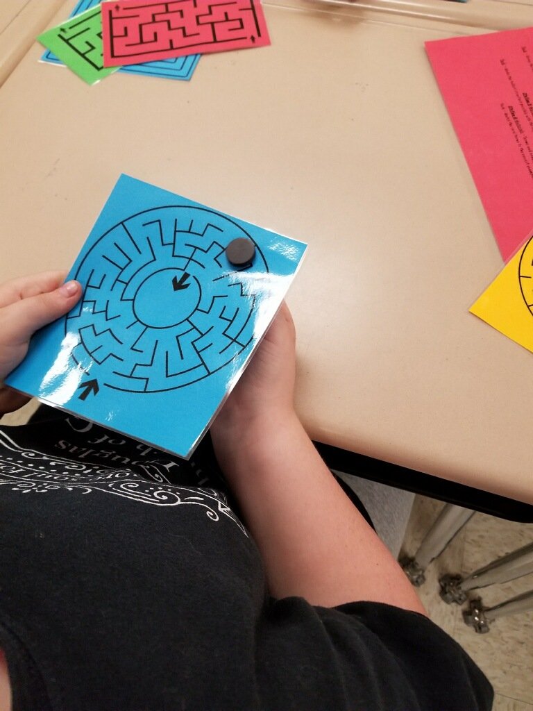 smesbulldogs's tweet photo. 4th grade Magnetic Studies "attract" our brains! #science #4thgradespotlight #magnets https://t.co/pUqEjxXGDN