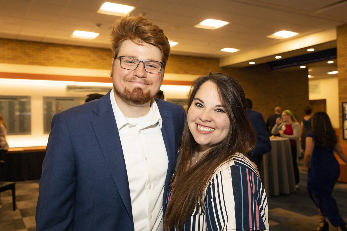 SamanthaDouty's tweet photo. So happy I got to celebrate my favorite college newspaper @UTAShorthorn with my favorite person @colby_farr. And plenty of more of my favorite people https://t.co/T4ipxlY2bG