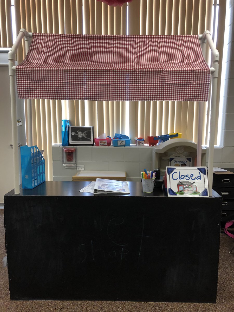 KayeleeFreeman's tweet photo. Our Vet Shop is up and running! What a fun way to practice reading, writing, math, and social skills! We❤️Dramatic Play Stations! #dramaticplay #playingislearning https://t.co/bsKOt8Uw4v