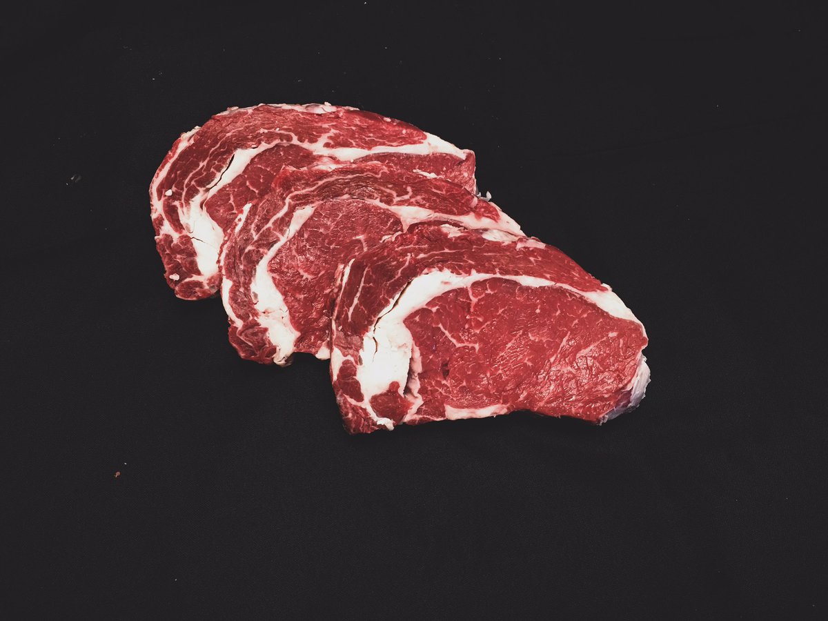 Troy61355587's tweet photo. Weeks #5 World Butchery Challenge. I did my BEST Beef Work. I chose a rib and I believe that to be my best work. It’s amazing what an iPhone can do. #wbcteamcanada @CDNbeefButcher @LoveCDNbeef  @OntarioBeef @OIMPA @WBCTeamCanada @fanshawetourism https://t.co/nlz2U2wV31