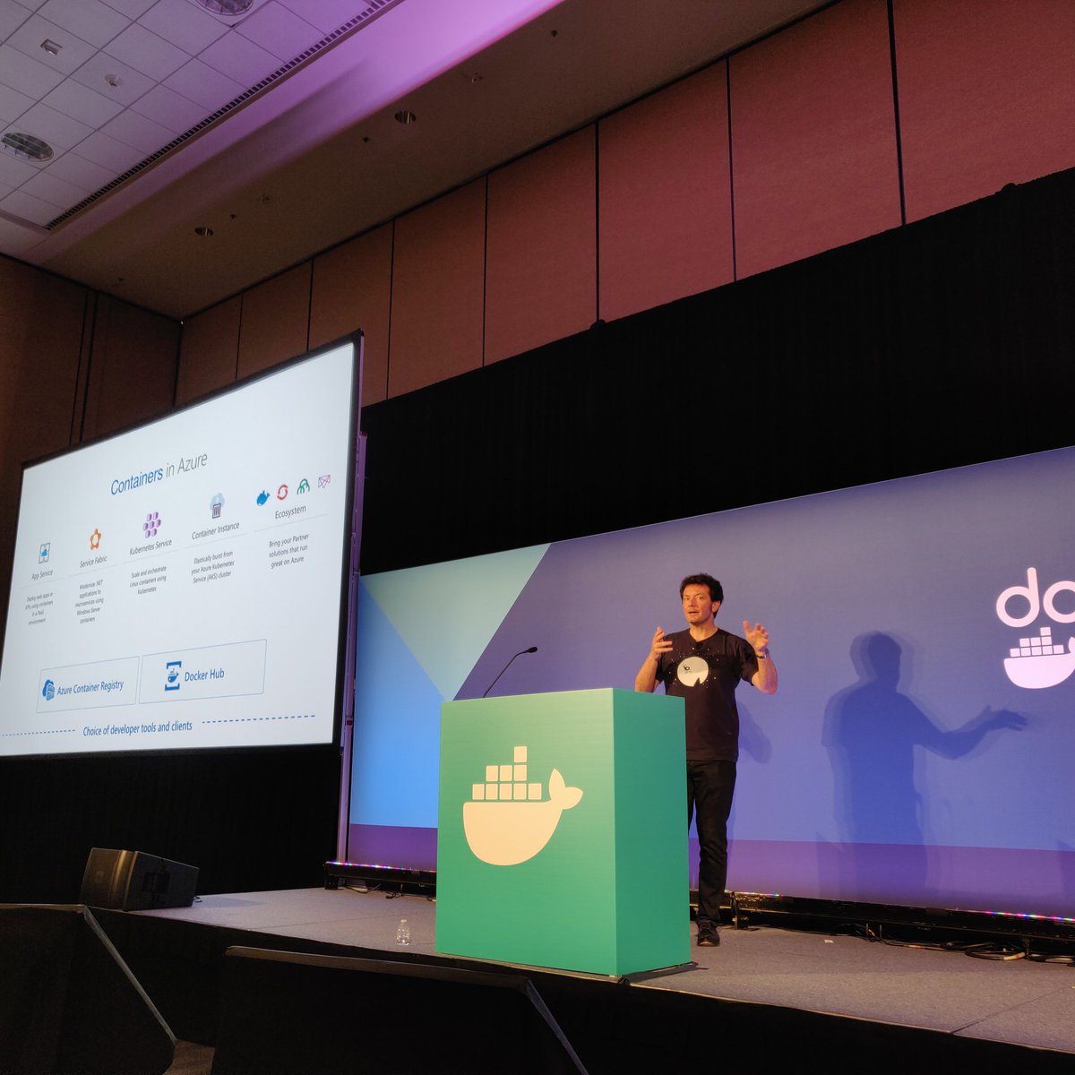 @chanezon running through various methods for #CloudNative development including @kubernetes, @HelmPack @cnab_spec @azure #aks, #azds , @openfaas @telepresenceio  etc But the maximum applause was reserved for when @code #LiveShare was used to mentor his student Luka. #DockerCon