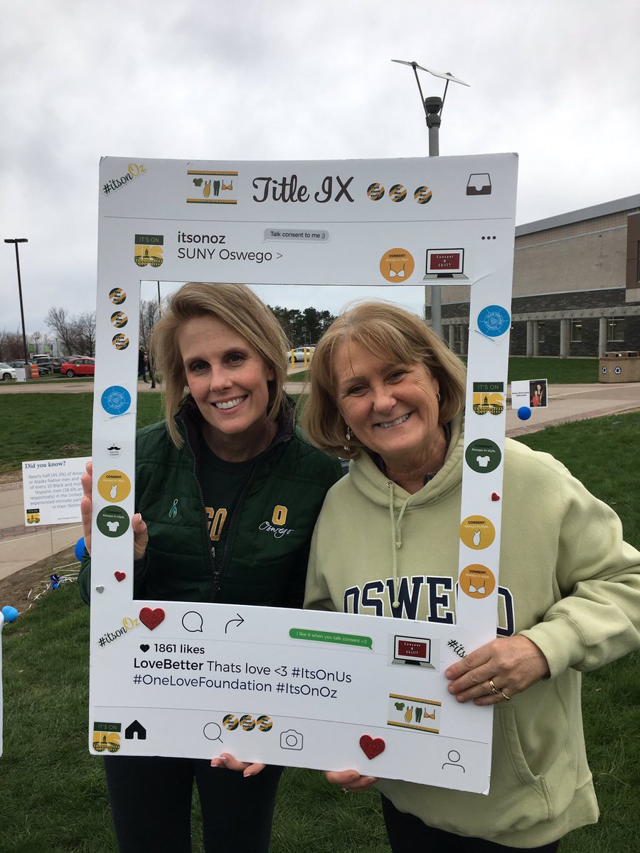 ItsOnOz's tweet photo. Our amazing alumni and development friends Joy and Betsy are always supportive of our events 💚💛 @oswegoalumni @Join1Love https://t.co/my9QBWxwGz
