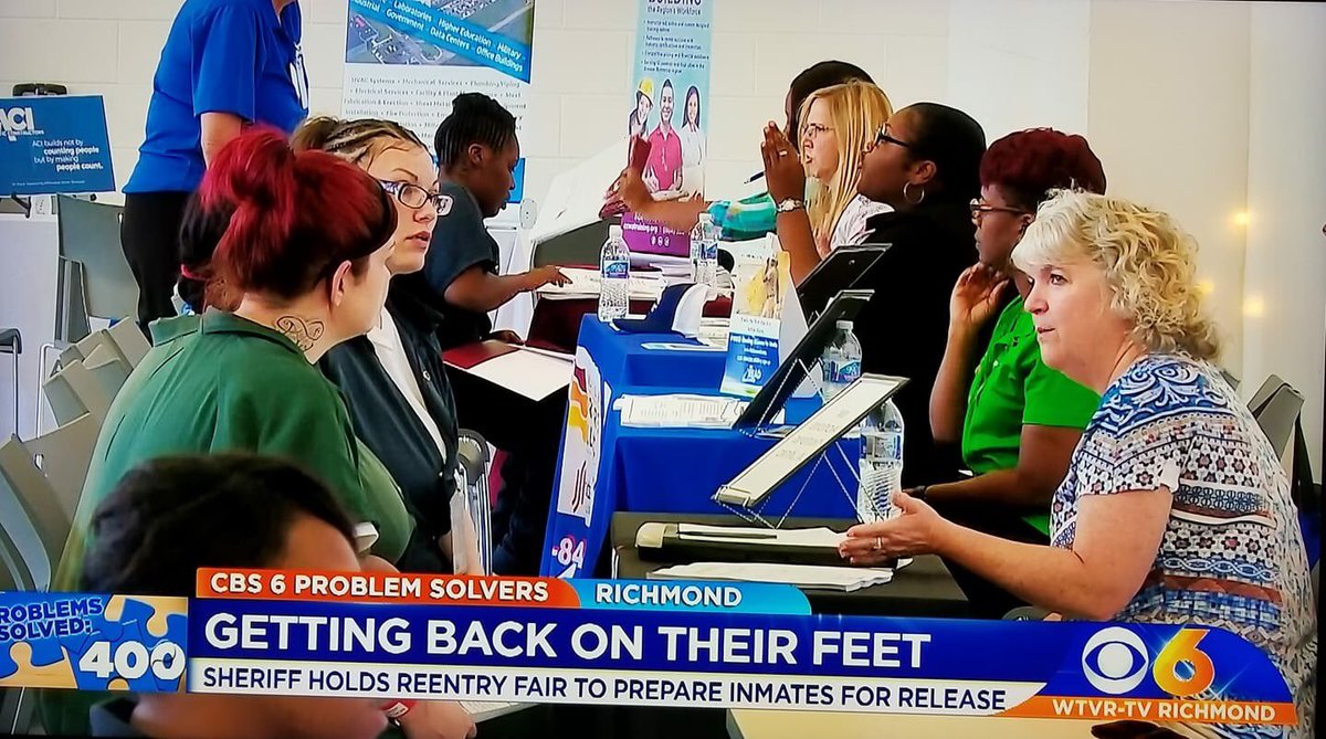 VSU EOC working to make a difference. Betsy Lemley EOC Counselor on the bottom right assisting an inmate at Richmond City Jail! TRiOWorks!!! <a href="/makolaabdullah/">Makola M. Abdullah</a> <a href="/LetiziaGBoone/">LetiziaGBoone, VPSSE</a> <a href="/VSUTrojans/">VirginiaStateUniv</a> @Jamelevate