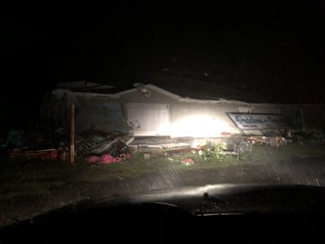 View image on Twitter