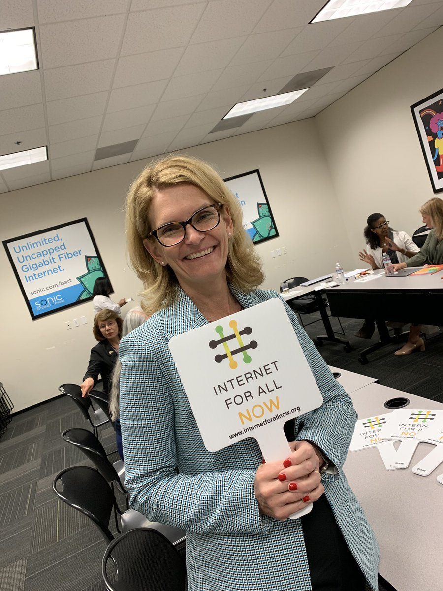 mentorafrika's tweet photo. Making magic with .@ITU_BDTDirector  and .@meilinfung talking about SDG 9c in California and Internet for All at Sonic Fiber. 

I love how internet access and skills empower tech entrepreneurs to transform industries such as healthcare and financial services. https://t.co/9JaDdicna6