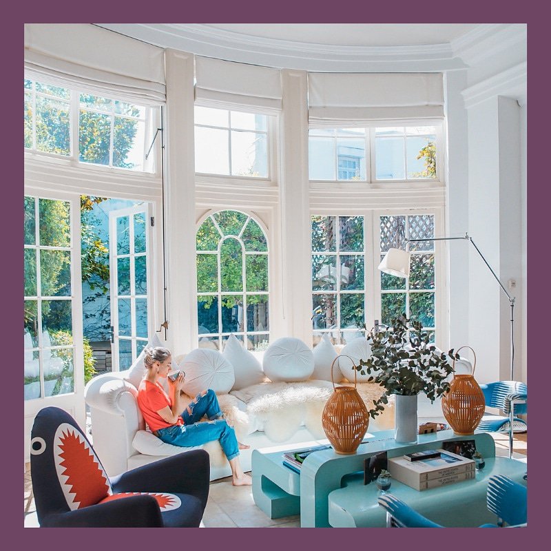 JHollandGroup's tweet photo. Floor to ceiling windows create an open and inviting environment, especially for smaller interiors. Aside from having to clean them, we think the bigger the window the better! ✔️ https://t.co/4woAOqp5Wd