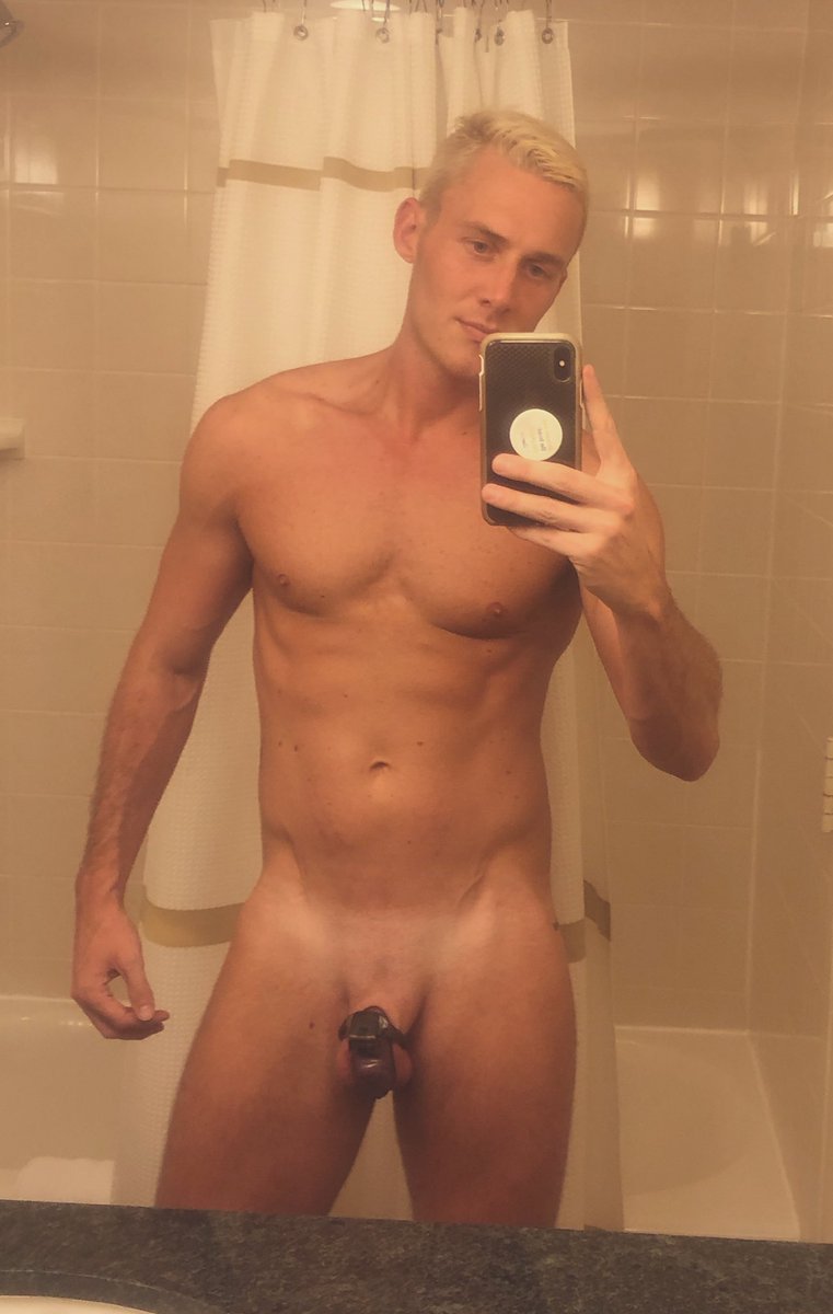 blondelockedboi's tweet photo. A pup that travels locked is always a well behaved pup. Right? #pupblonde #locked #sub #holytrainer #bdsm #fitpupsoftwitter #fitnessprogress https://t.co/6z6shkFq59