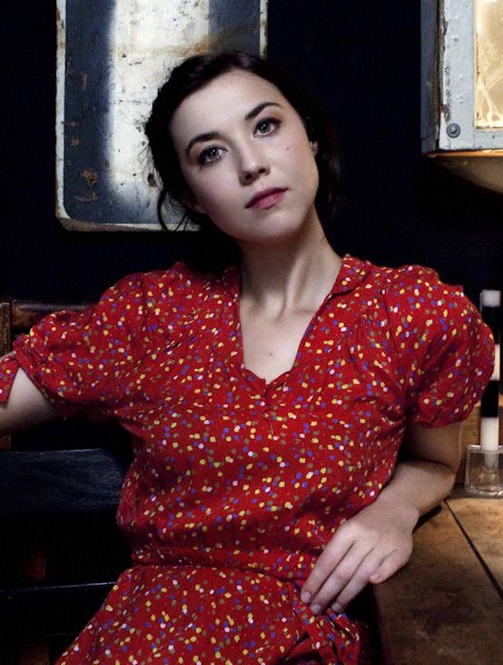 2 12  Happy birthday Lisa Hannigan   