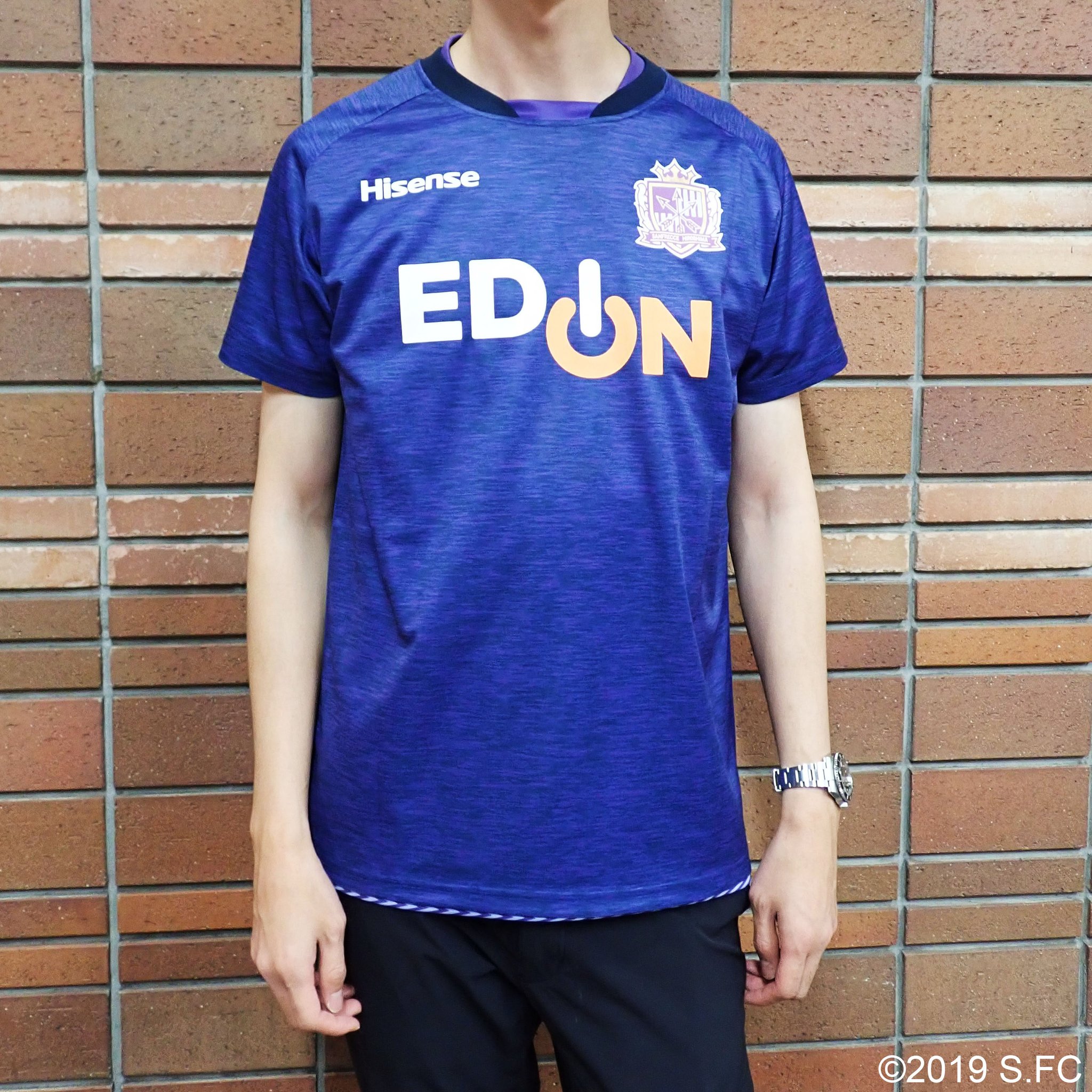 サンフレッチェ広島 公式 Pa Twitter V Point情報 5 3よりオリジナルコンフィットtシャツ ロンストタオルマフラー カフェマグカップが新発売 スタジアムで大活躍のアイテムから普段使えるものまで 全部ほしくなっちゃうこと間違いなし ぜひ お買い物をお