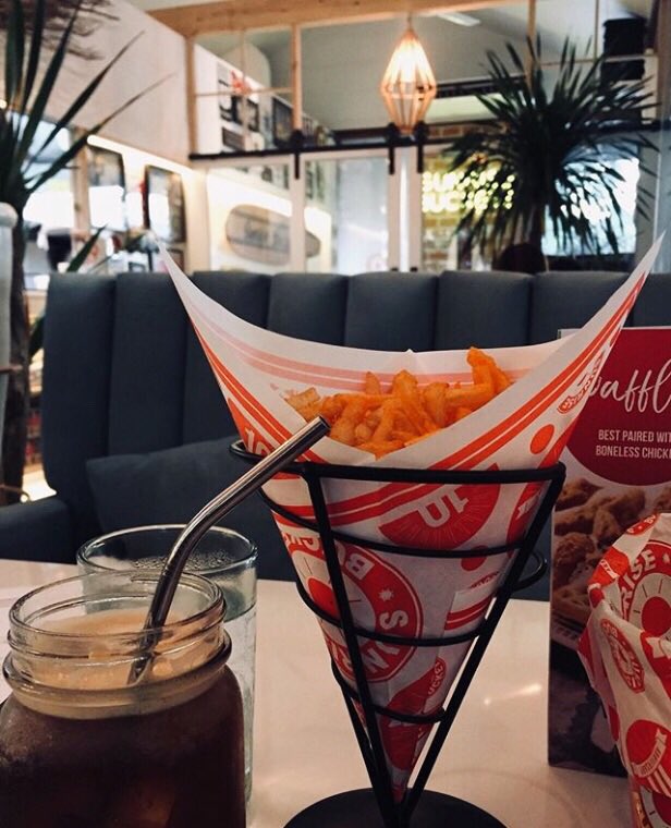 No Labor Day plans? Come check out our newly renovated Grove branch, our interiors will make you feel like you are on vacation. 🌴 📷: @chingarlito #sunrisebuckets